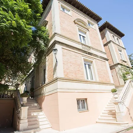 Hotel De La Palmera 4*