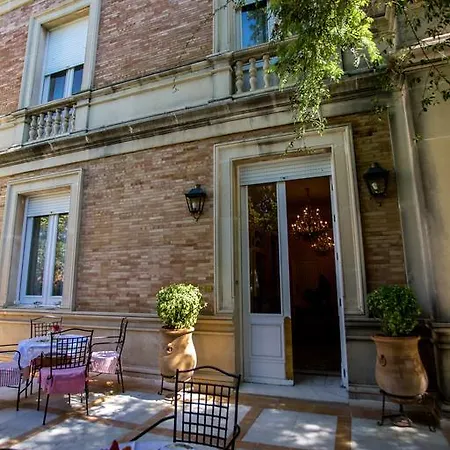 Hotel De La Palmera 4*