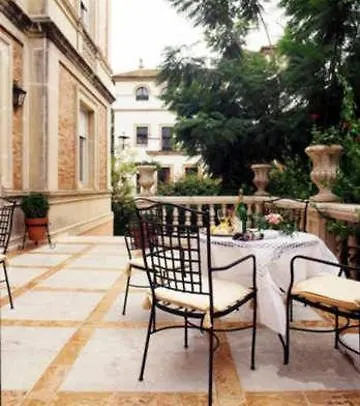 Hotel De La Palmera 4*