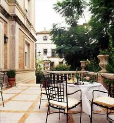 Hotel De La Palmera 4*