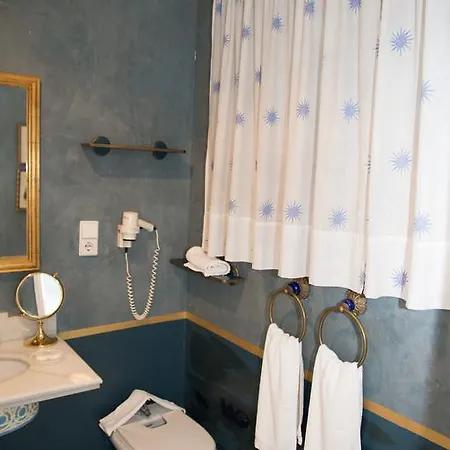 Hotel De La Palmera 4*