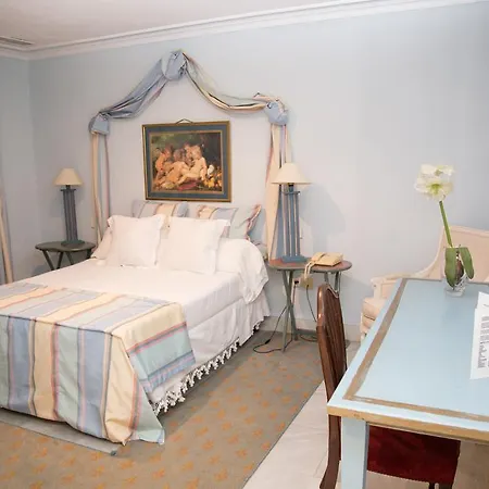 Hotel De La Palmera