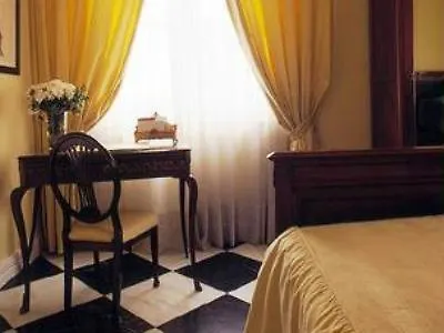 Hotel De La Palmera