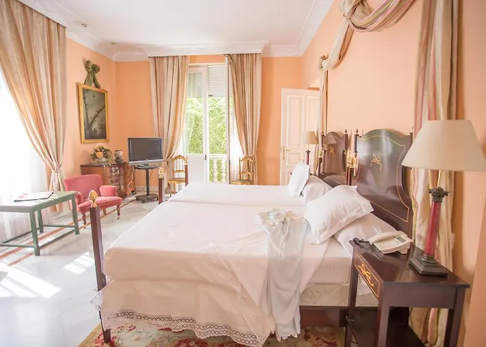 Hotel De La Palmera 4*