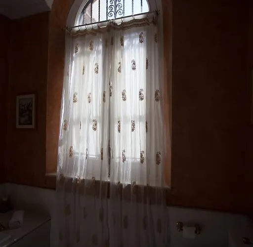 De La Palmera 4*